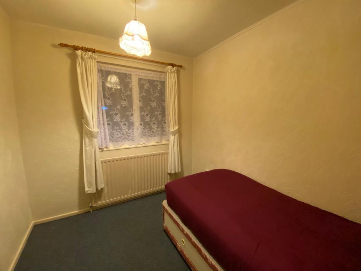 Serene 4Br In Harborne Close To Qe Hospital, Harborne Centre Birmingham Exterior photo