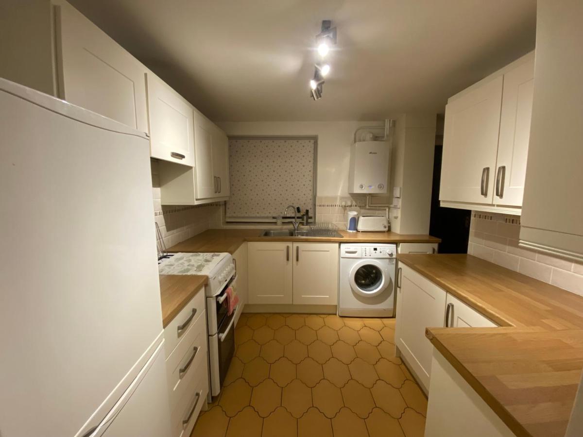 Serene 4Br In Harborne Close To Qe Hospital, Harborne Centre Birmingham Exterior photo