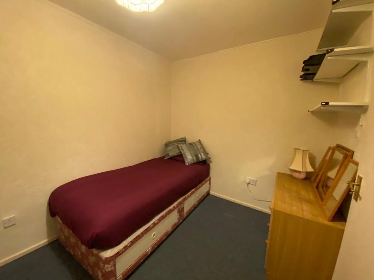 Serene 4Br In Harborne Close To Qe Hospital, Harborne Centre Birmingham Exterior photo